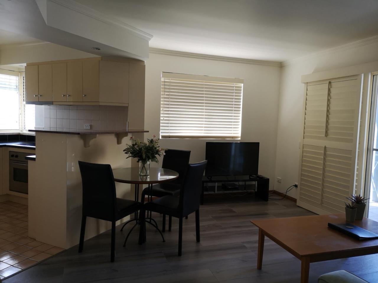 Aparthotel The Sedgebrook On Leichhardt Brisbane Esterno foto
